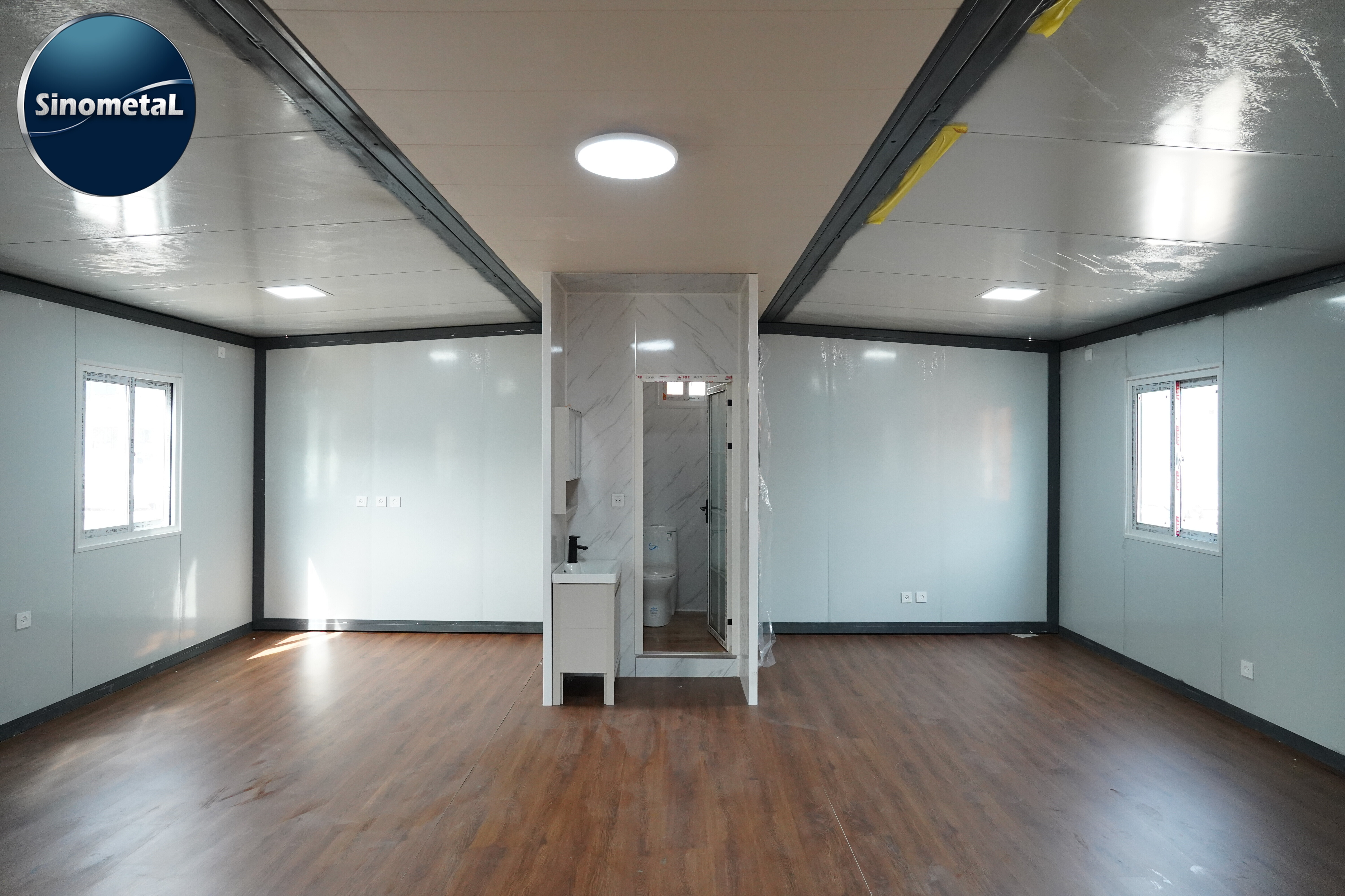 Nhà container mở rộng 2 cánh 40 ft có thể gấp gọn