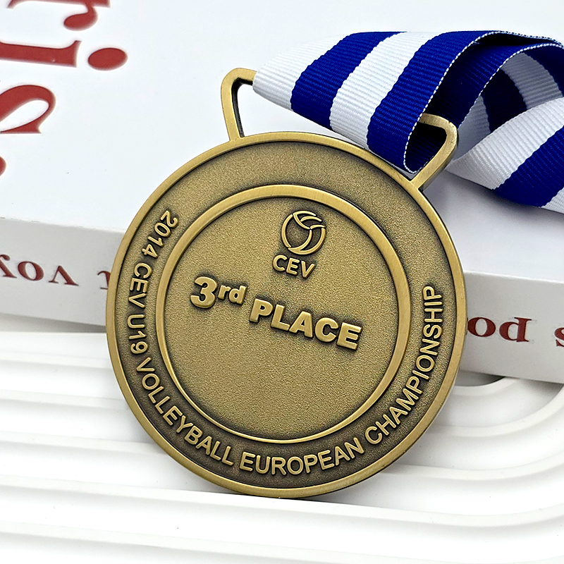 Medalla de bronce vintage de voleibol en relieve, tercer lugar del Campeonato Europeo de Voleibol, medalla conmemorativa, textura metálica, medalla de honor