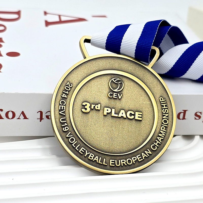 Medalla de bronce vintage de voleibol en relieve, tercer lugar del Campeonato Europeo de Voleibol, medalla conmemorativa, textura metálica, medalla de honor