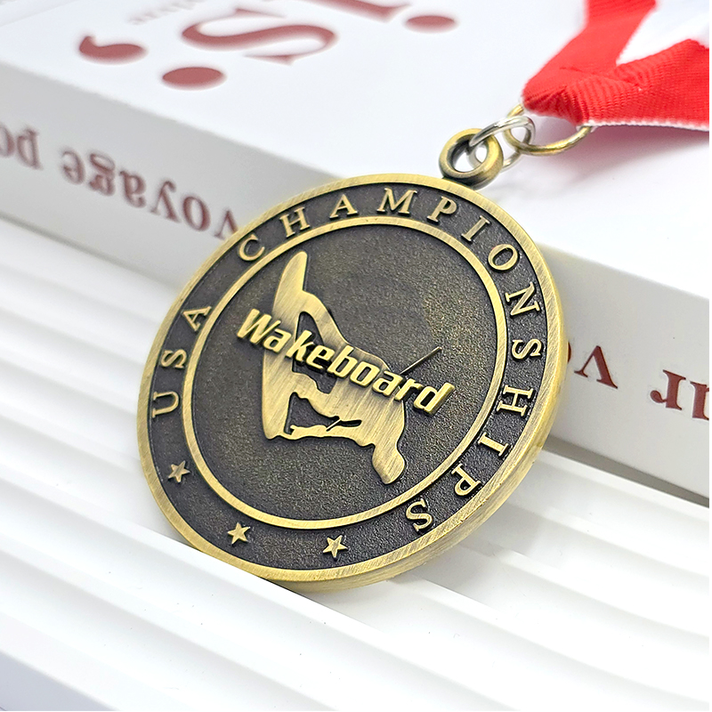 Medalla de relieve en bronce vintage de wakeboard, medalla conmemorativa del Campeonato de EE. UU., medalla de honor deportivo con textura metálica