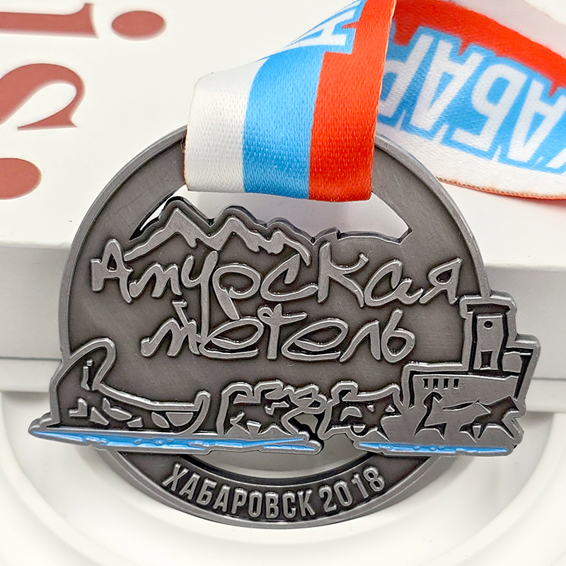 Medalla deportiva conmemorativa de diseño hueco metálico retro, ornamentación coleccionable deportiva