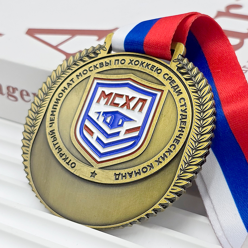 Medalla de metal bronce vintage, insignia conmemorativa de escudo de trigo, relieve del Campeonato de Hockey sobre Hielo de la Universidad de Moscú, coleccionable de evento deportivo universitario ruso.