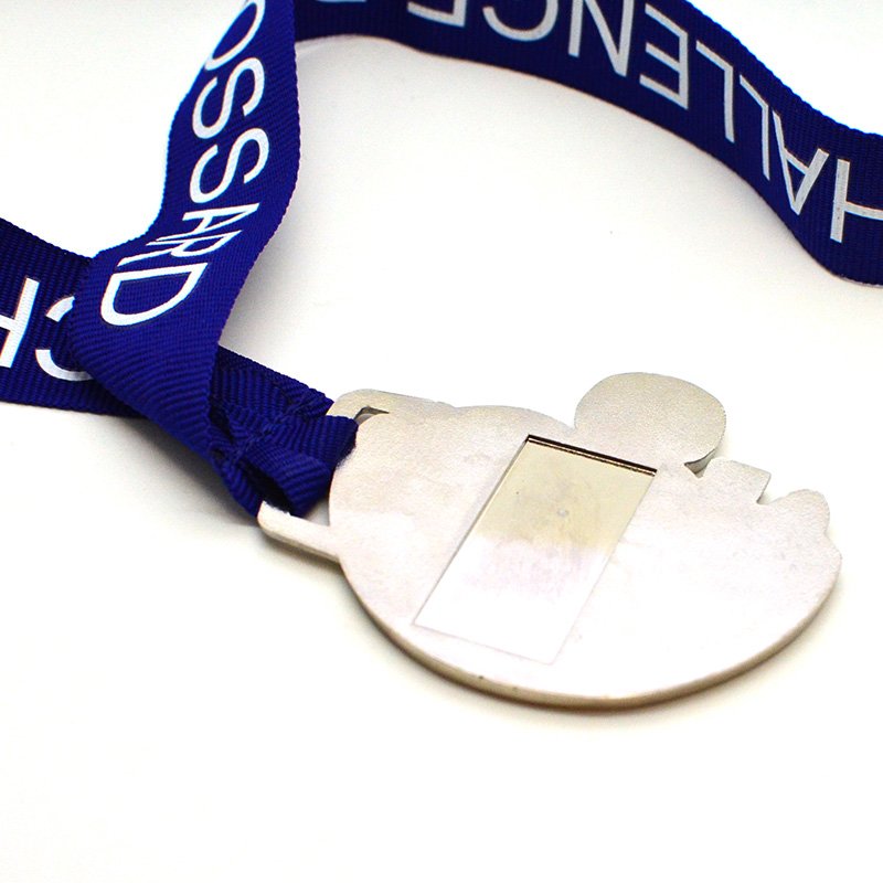 Medalla de Desafío de Fútbol, Insignia Conmemorativa de Metal Esmaltado en Azul y Blanco, Colgante Coleccionable de Evento en Forma de Balón