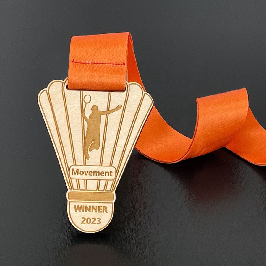 Medallas de madera ecológicas impresas con UV más vendidas, medallas de madera cortadas con láser protegidas, medallas de madera personalizadas.