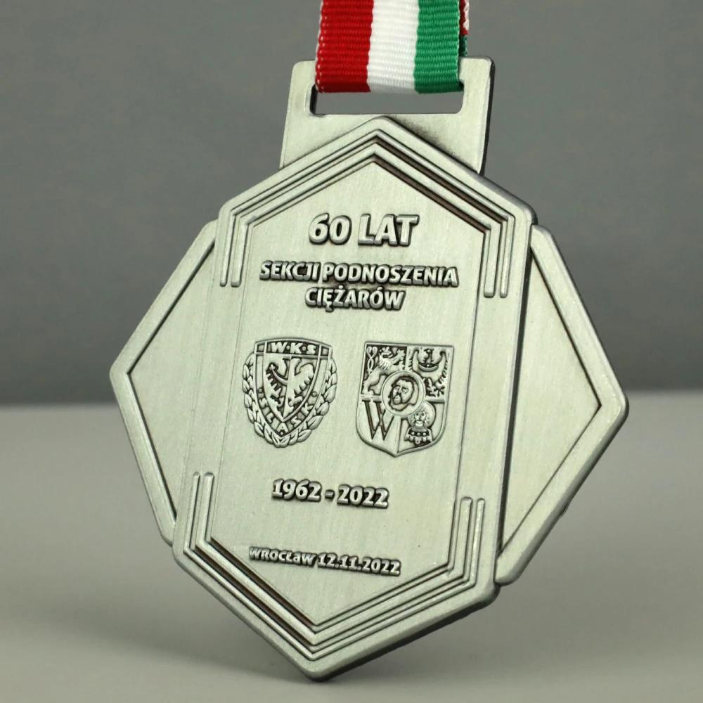 Medallas personalizadas para lucha libre, judo, kung fu, karate y taekwondo; medallas de epoxi 3D bañadas en oro.