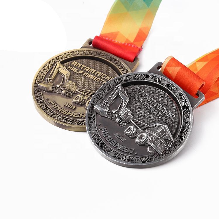 Medalla de Maratón Personalizada Conqueror 2022 - Medalla de Maratón Única