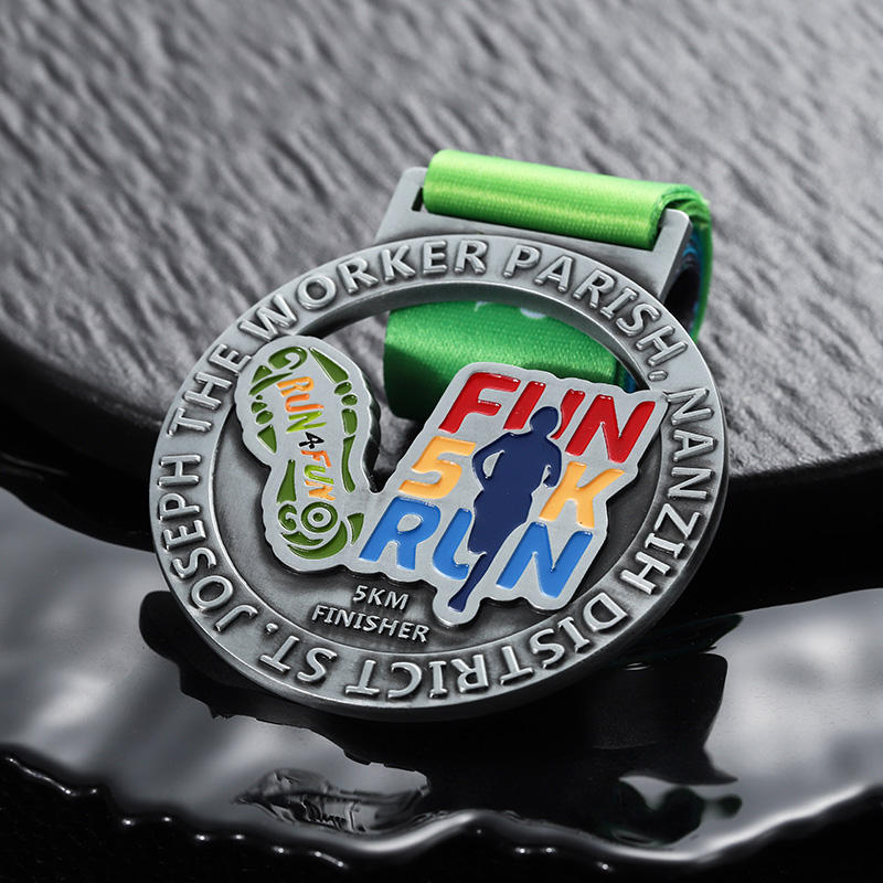 Medalla Personalizada de Carrera Divertida de 5K Hueca, Medalla Antigua de Plata de Aleación de Zinc para Carrera Divertida