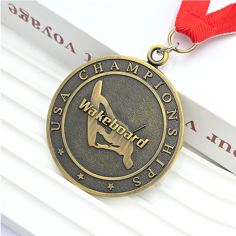 Vintage Bronze-Relief-Wakeboard-Medaille US-Meisterschaft Gedenkmedaille Metalltextur Sportehrenmedaille
