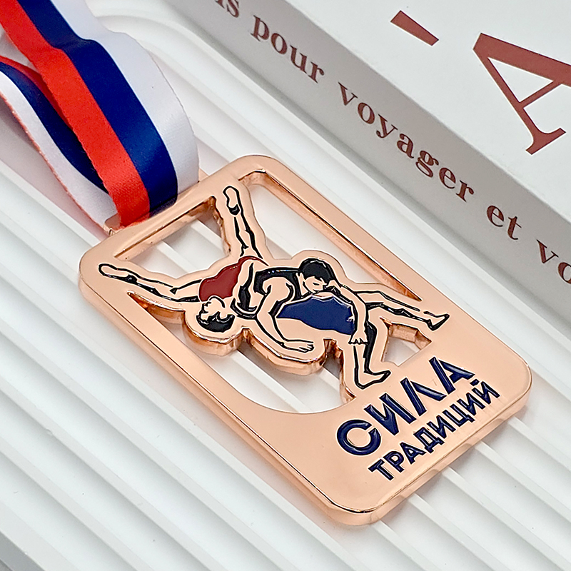 Australisches Sportmedaillenset, darunter Gedenkmedaillen für Leichtathletik, Bowling, Kajakfahren usw. mit Karten und Känguru-Reliefs. Ein Sammlerstück-Set mit Medaillen australischer Sportveranstaltungen.