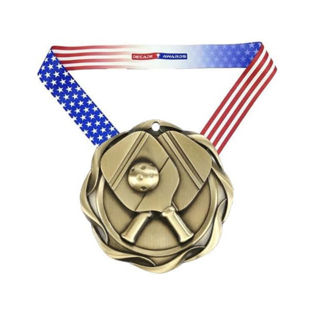 Gold-, Silber- und Bronzefarbene Spitzenball-Metallmedaillen; Quergestellte Schläger-Relief-Sportmedaillen; Veranstaltungs-Gedenktafeln.