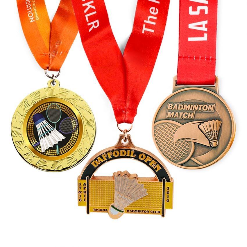 Metallkunst-Zinklegierung Sportauszeichnungen als Geschenk für Kinder und Erwachsene, individuell anpassbare Baseball-, Volleyball-, Basketball-, Football- und Fußball-Medaillen mit Bändern