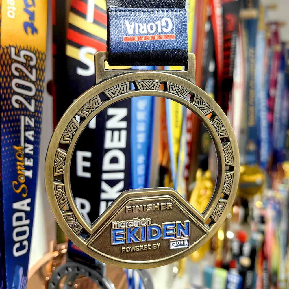 Relais-Marathon Hohlmedaille, zweifarbige Finisher-Gedenkabzeichen in Antikbronze und Antiksilber