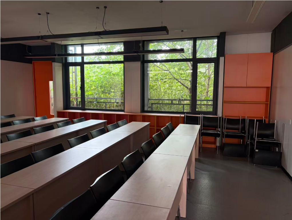 Winner Offshore DNV 2.7-1 Custom Offshore Meeting Room: A Decision-Making Space for Efficient Collaboration