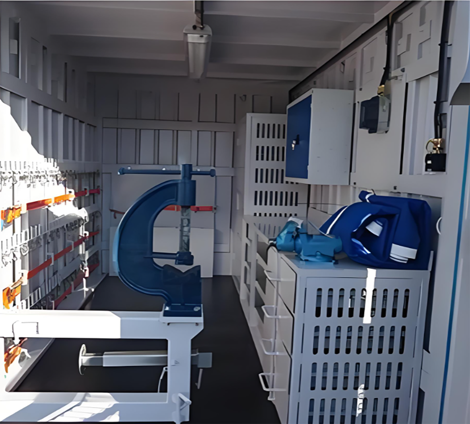 Winner Offshore DNV 2.7-1 Offshore Tool Container: Integrated Workstation for Offshore Maintenance Operations Winner Offshore DNV 2.7-1 Offshore Tool Container: Integrated Workstation for Offshore Maintenance Operations