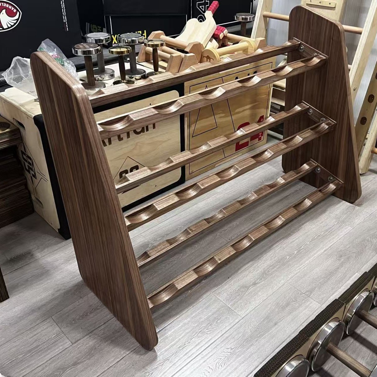 Wooden Dumbbell Rack - 副本