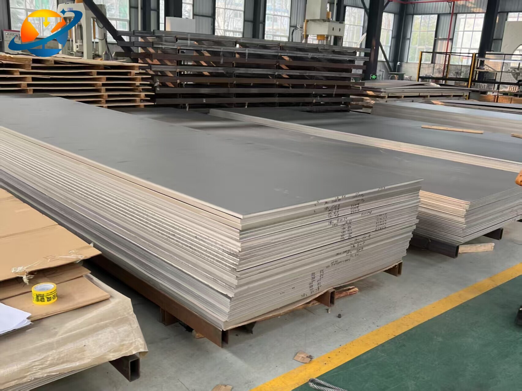 Titanium plate / sheet