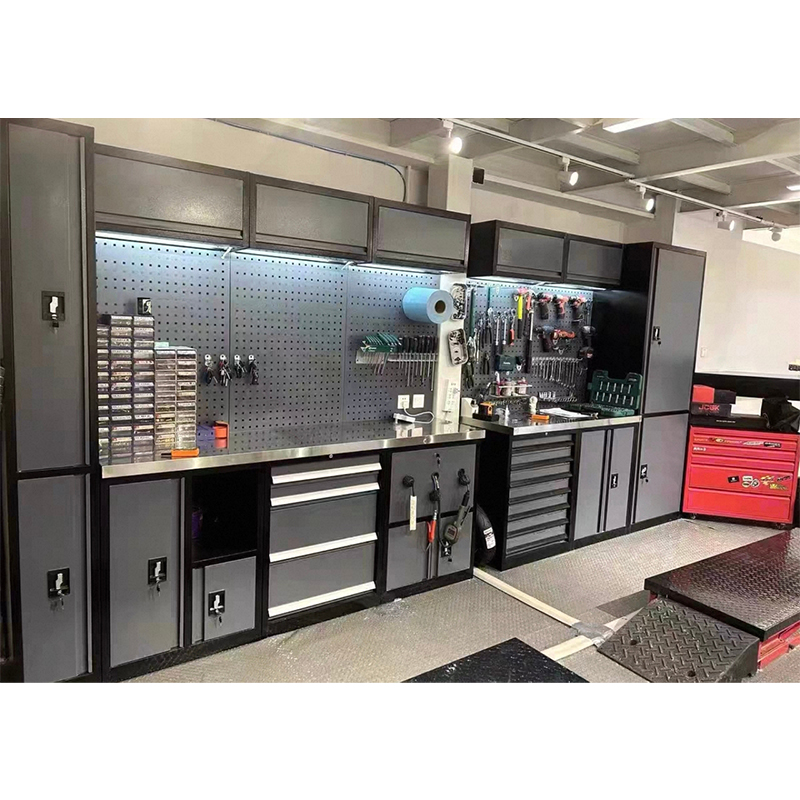 Tool Cabinet16