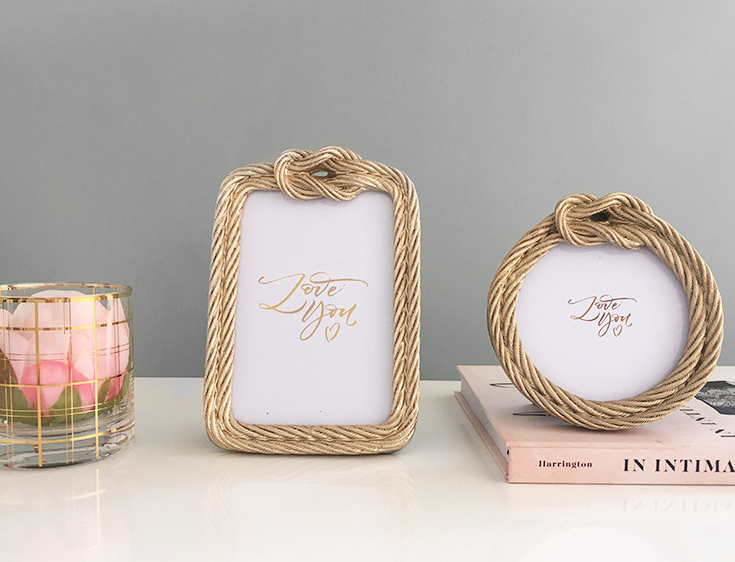 Polyresin photo frame