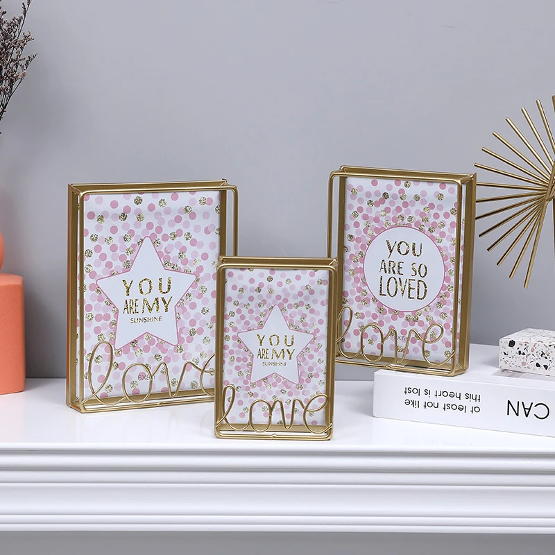 Metal photo frame