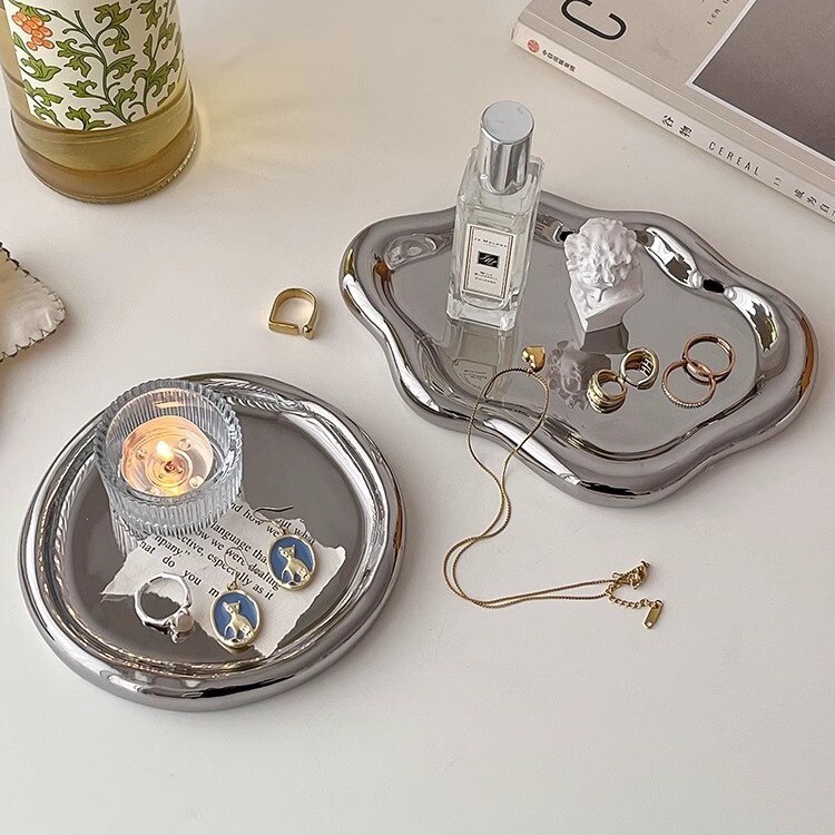 Ceramic jewelry tray