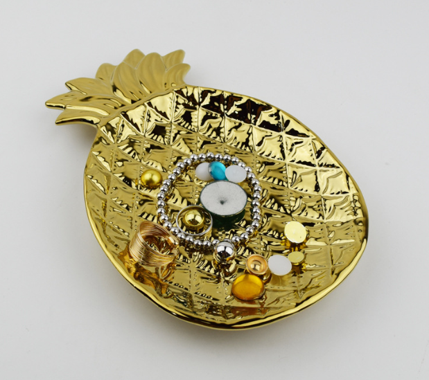 Ceramic pineapple jewelry tray 