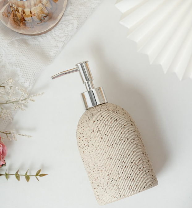 Polyresin Soap Dispenser