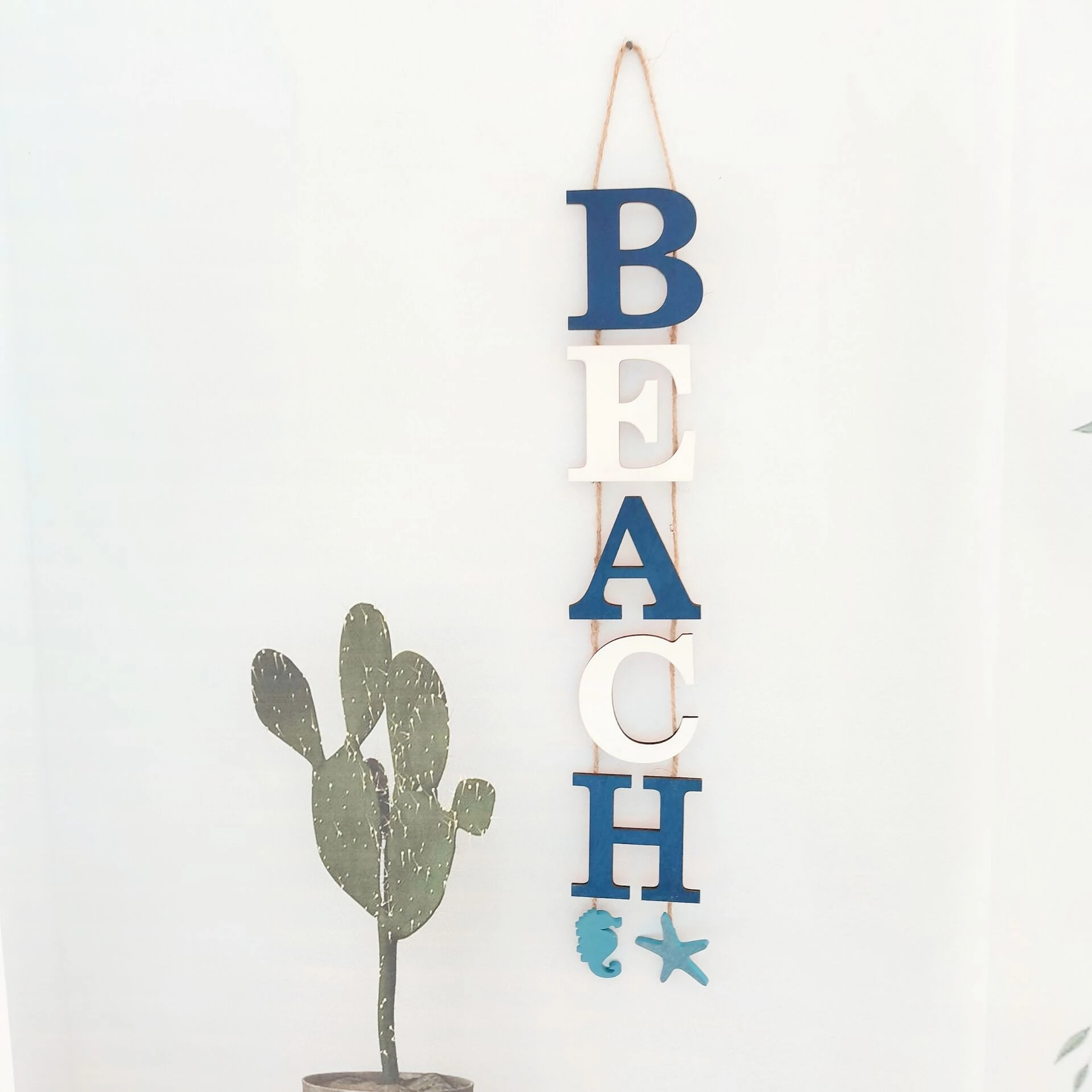 Wooden hanging ocean wall decoration