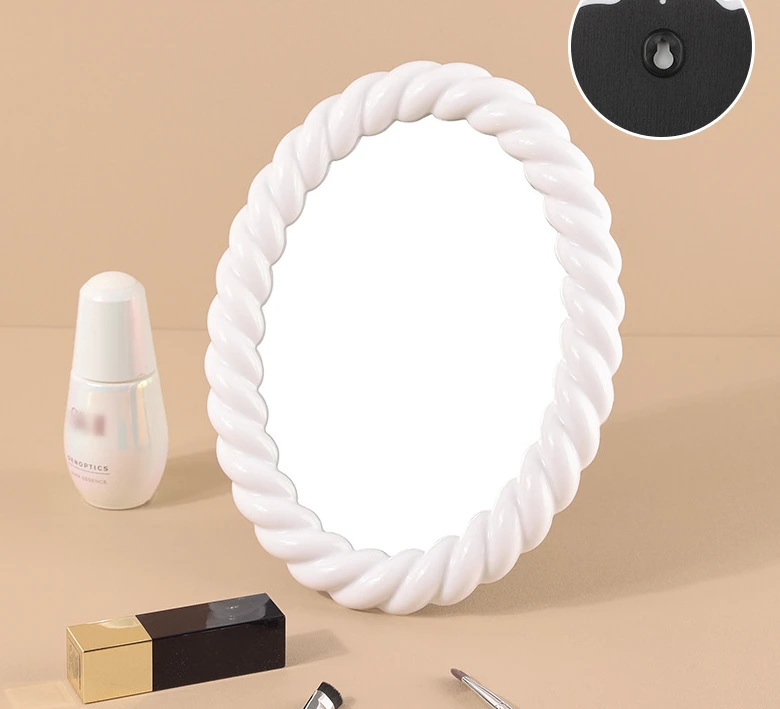 Plastic mirror