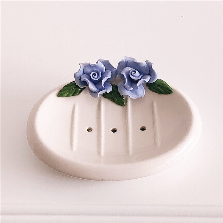 Ceramic soap dish