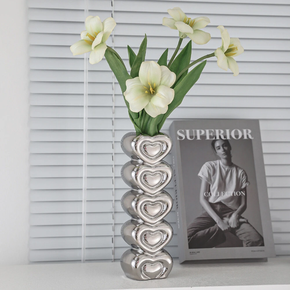 Ceramic vase