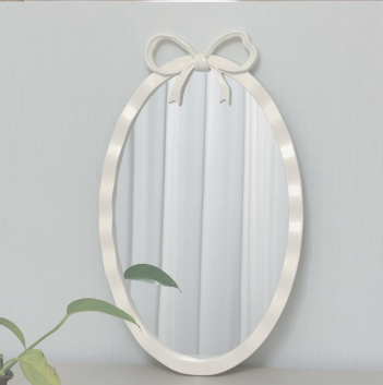 Plastic bow-shaped oval half-body mirror