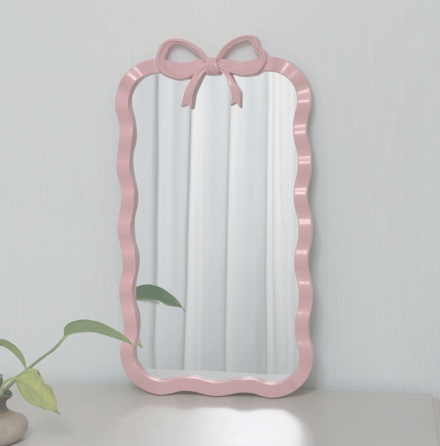 Plastic bow-shaped square half-body mirror