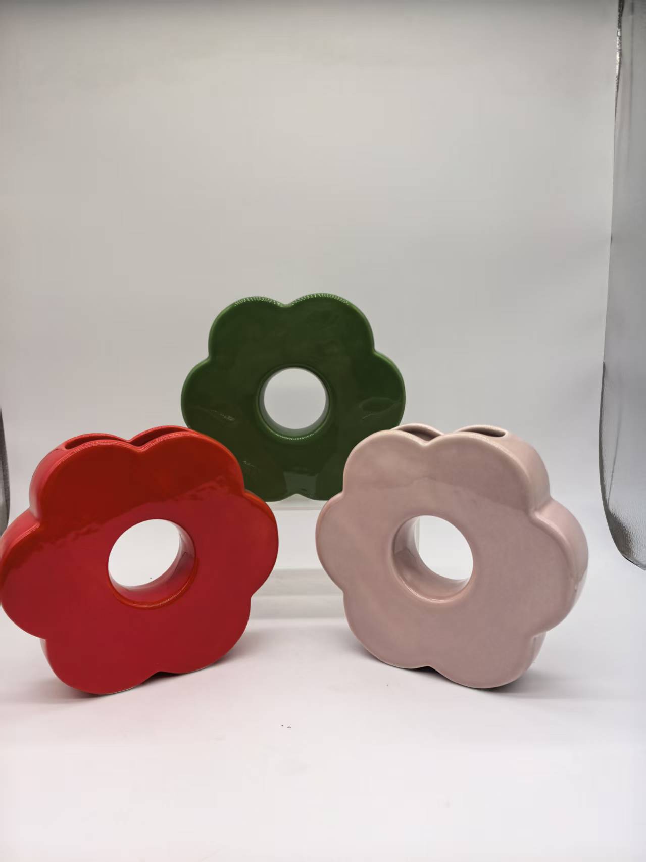 Ceramic flower shape vase
