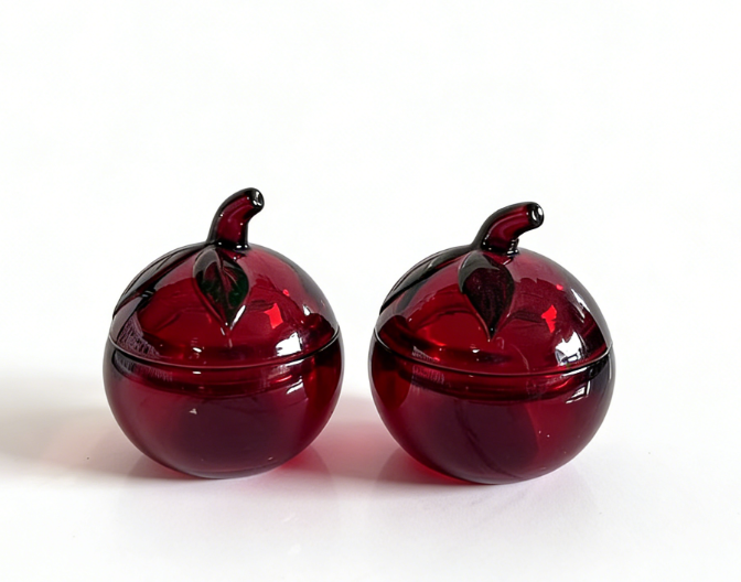 Glass scented candle holder