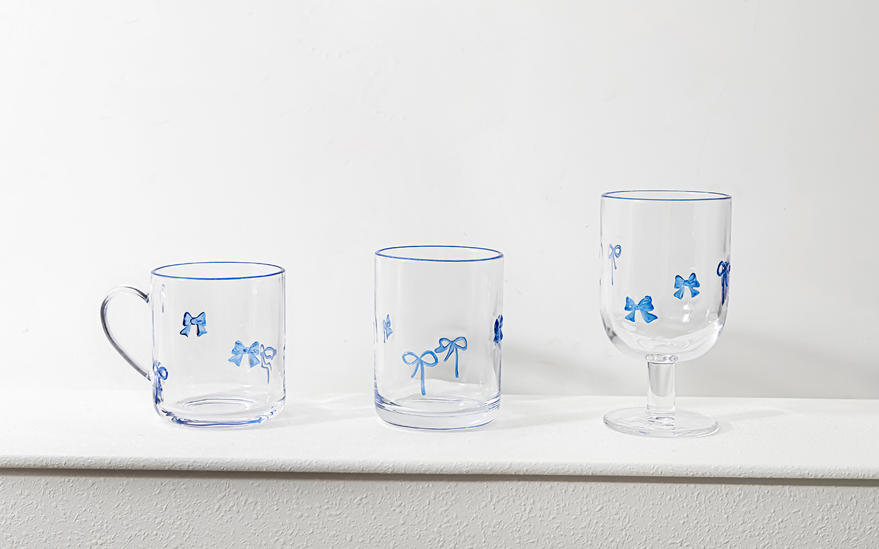 Glass hand-painted cup
