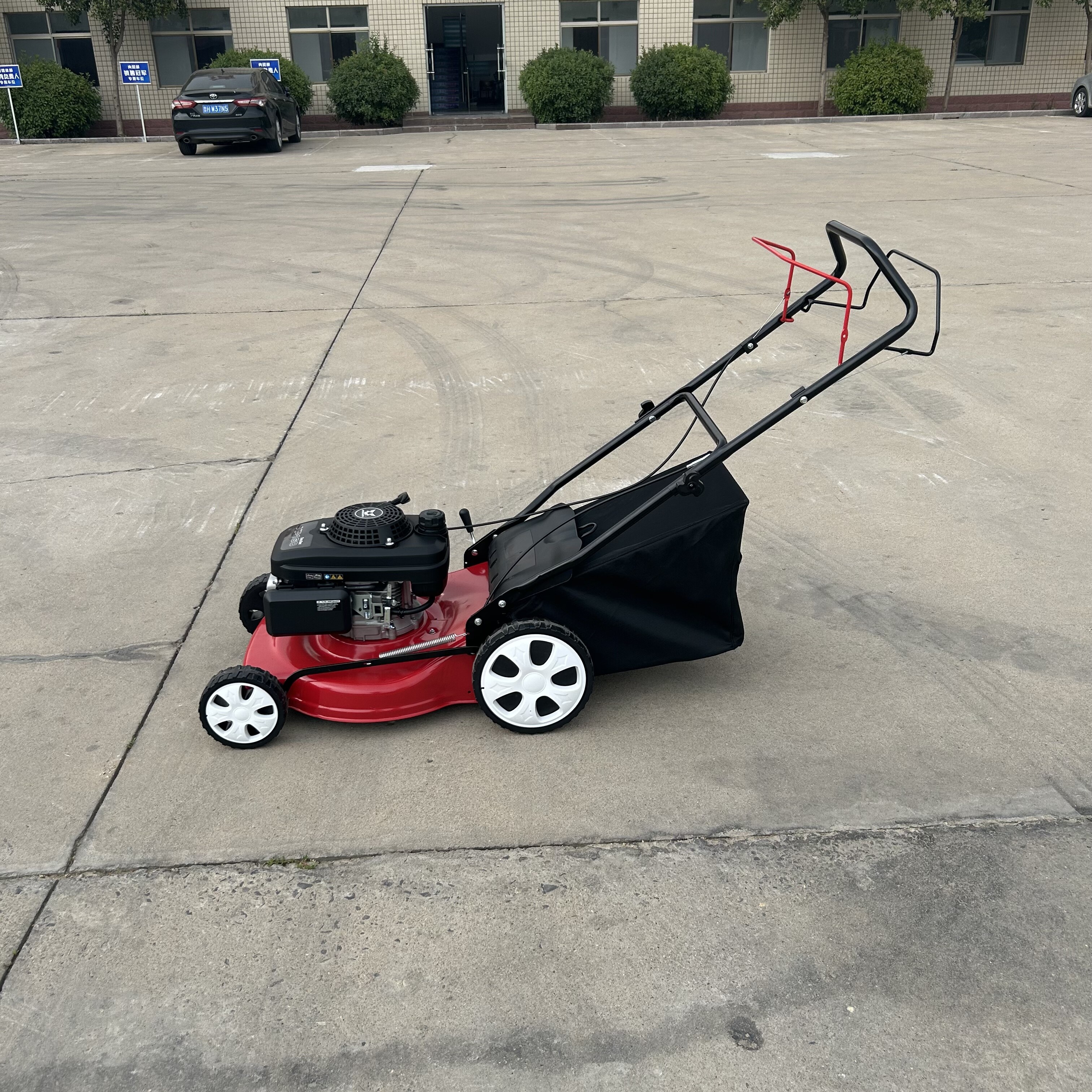 Agricultural Garden Grass Hand Push Petrol Gasoline Lawn Mower