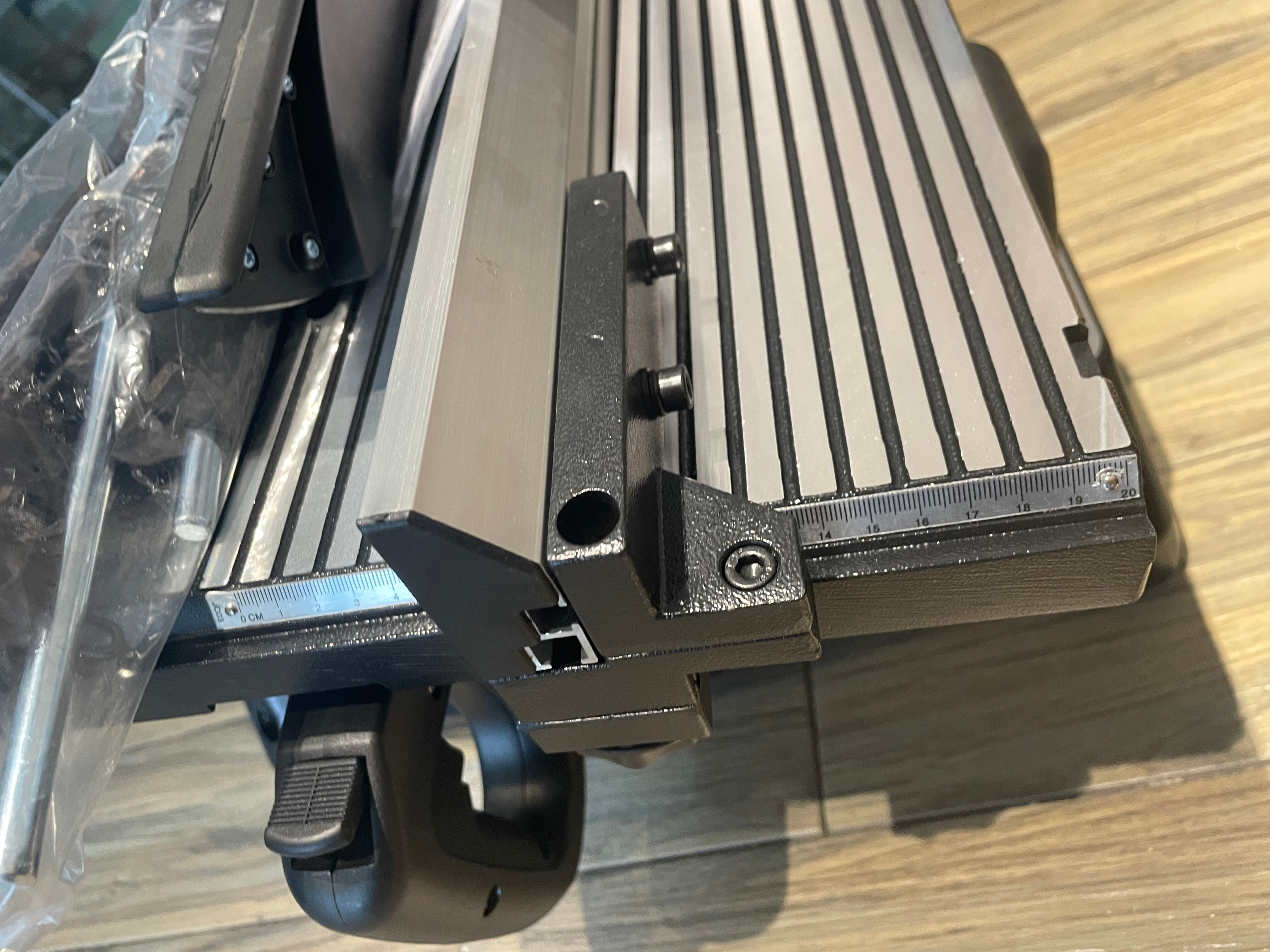 Electric Brushless Miter Saw Portable Positioning Cutting Band Saw Wood Cutting Mitre Saw