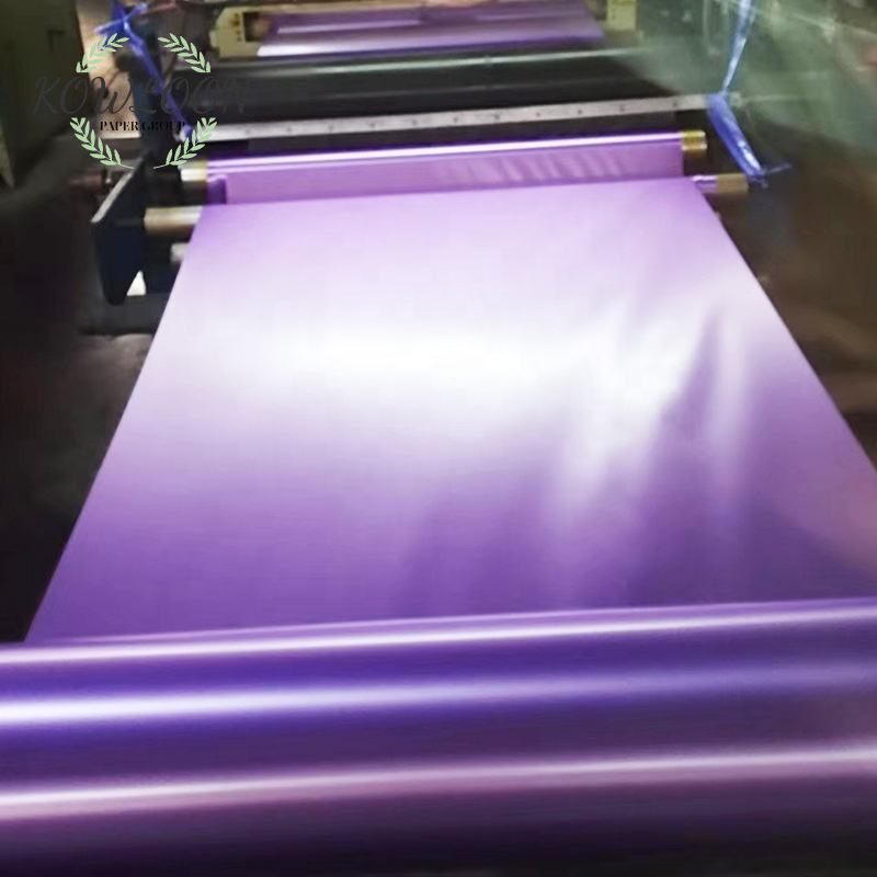 Grands rouleaux de papier coloré Grands rouleaux de papier coloré