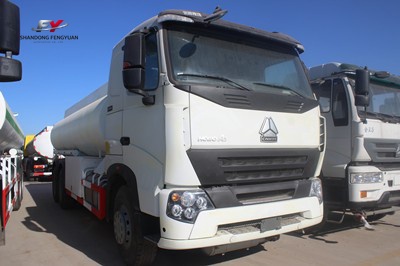 Sinotruk HOWO A7 Fuel Tank Truck