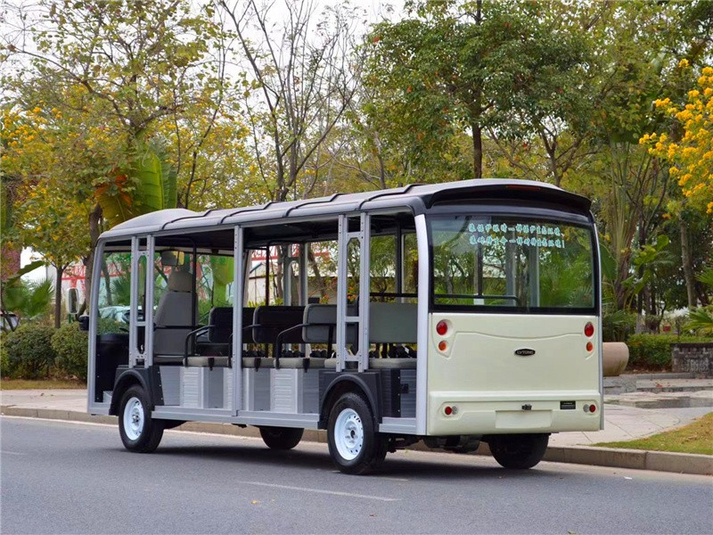 17 srats enclosed sightseeing cart