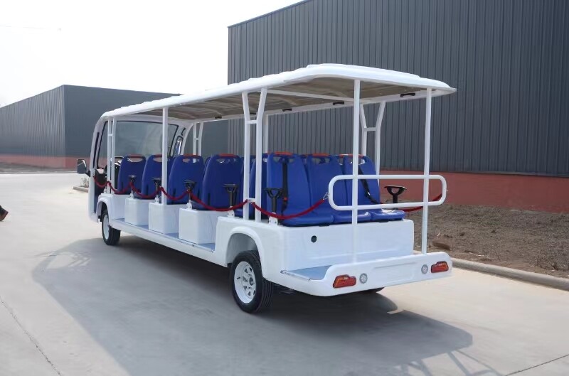 17 srats open sightseeing cart