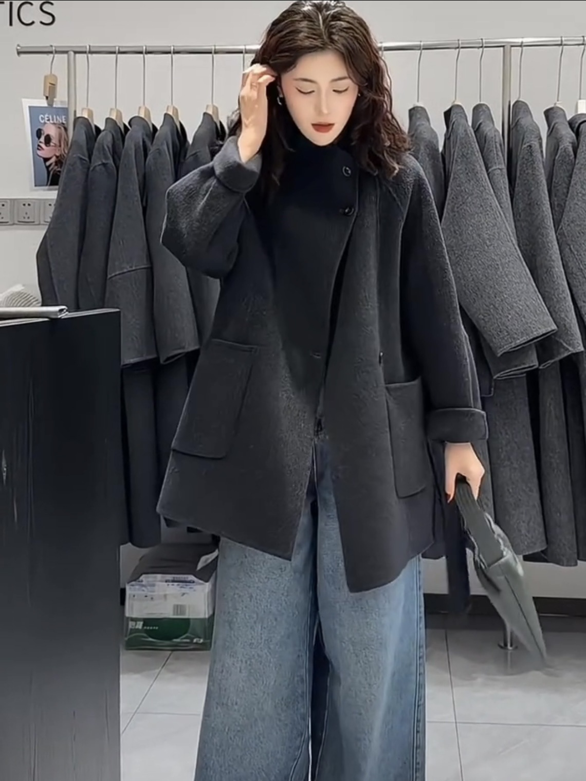 Solid-color stand-up collar single-button high-end double-sided wool and cashmere coat for women - wool and cashmere loose-fitting outerwear, new style for autumn and winter.