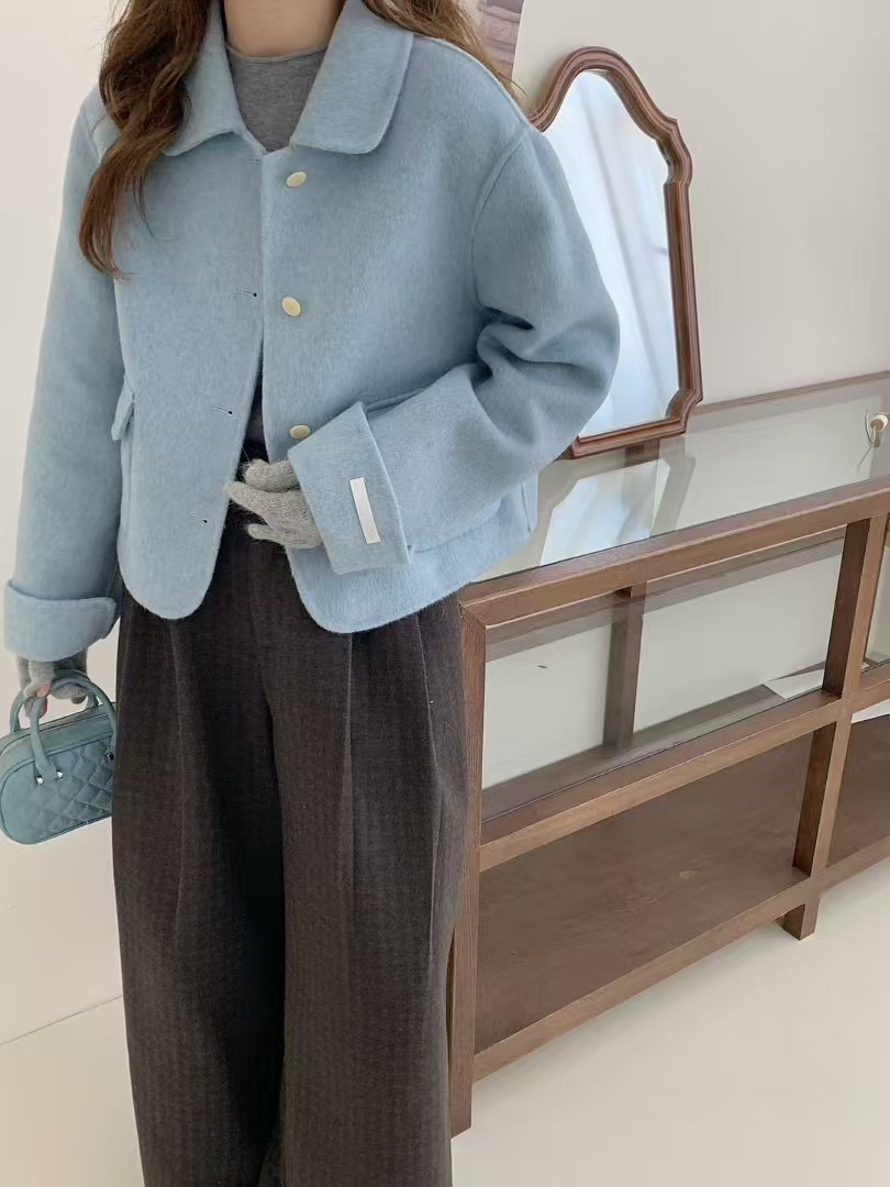 Solid-color small shawl-collar single-button large-pocket dropped-shoulder sleeve short double-sided wool tweed coat for women