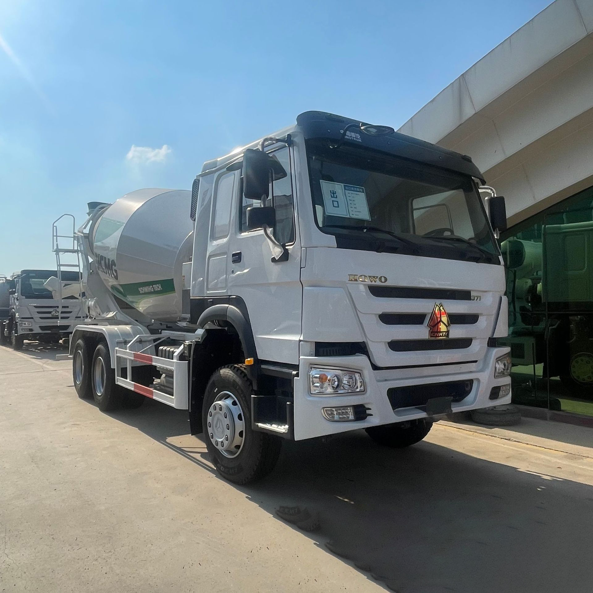 HOWO 371 Cement Mixer Truck