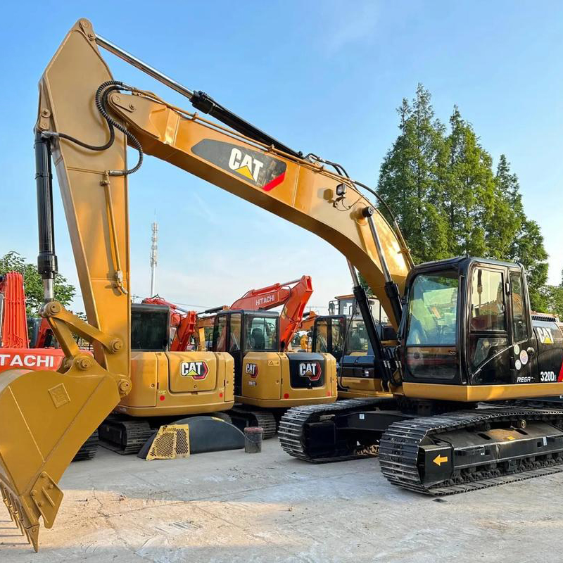 Carter 320 Excavator