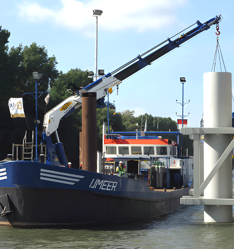 Telescopic Knuckle Boom Crane