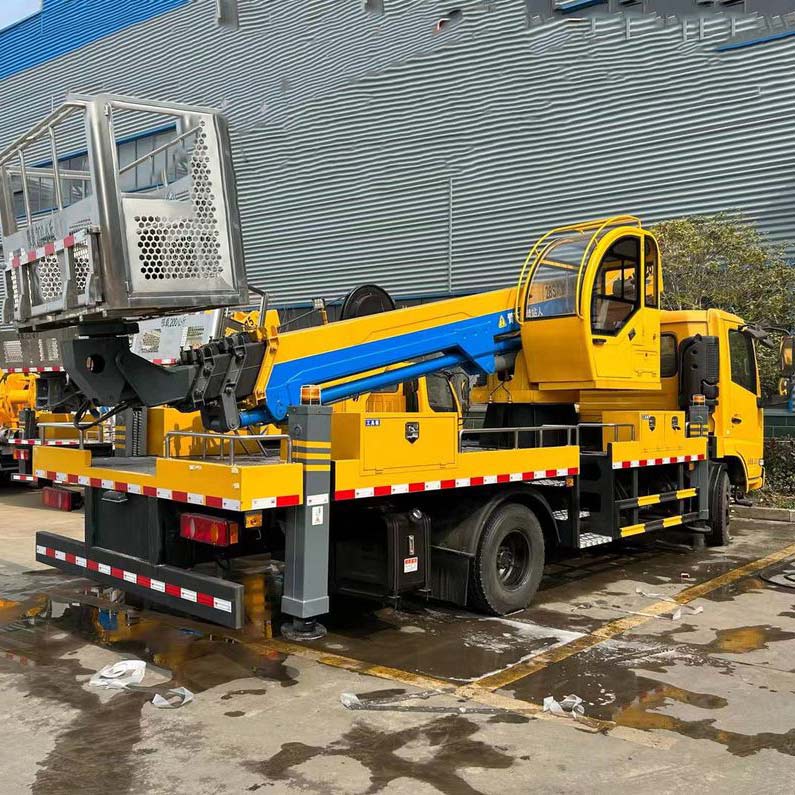 Blade 187 Ultra High-Reach Truck-Mounted Aerial Work Platform