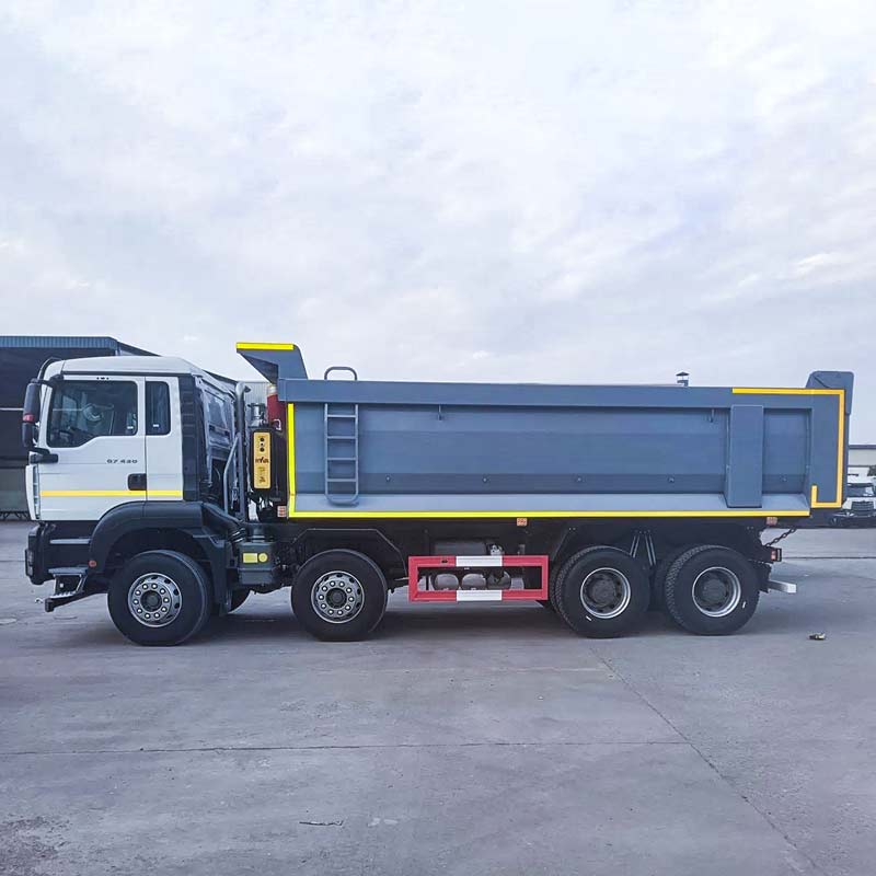 Sinotruk SITRAK G7S 8×4 Dump Truck