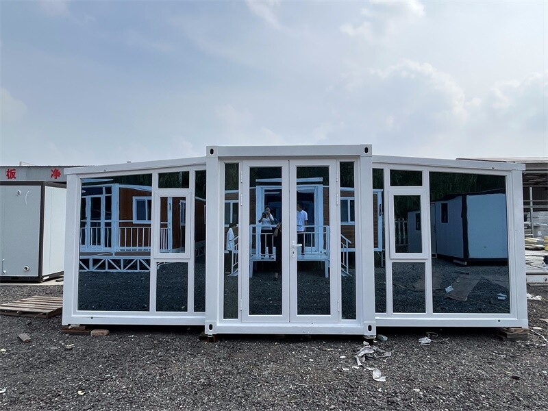 Expandable Container house