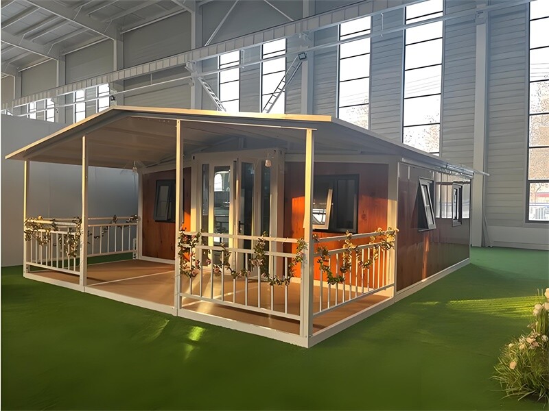 Expandable Container house